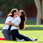 Alexis Bledel kissing Natalie Portman